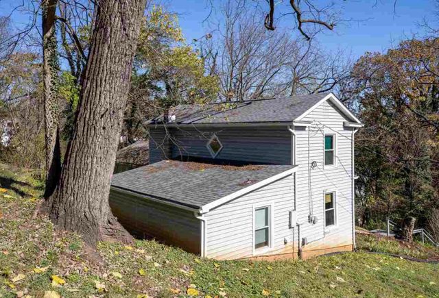 270 FILLMORE ST, Staunton, VA 24401