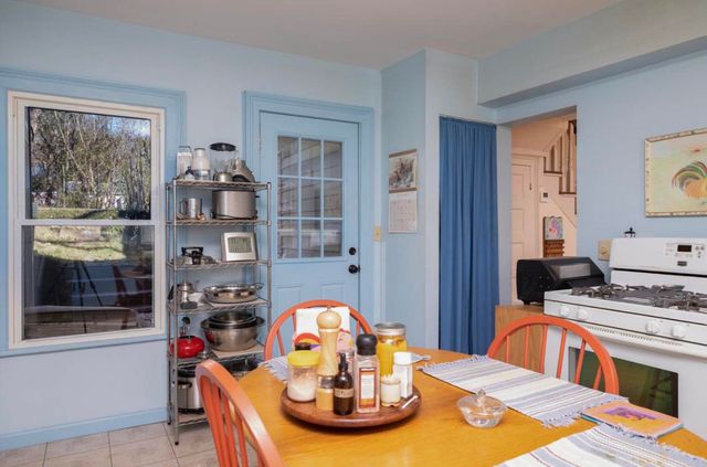 270 FILLMORE ST, Staunton, VA 24401