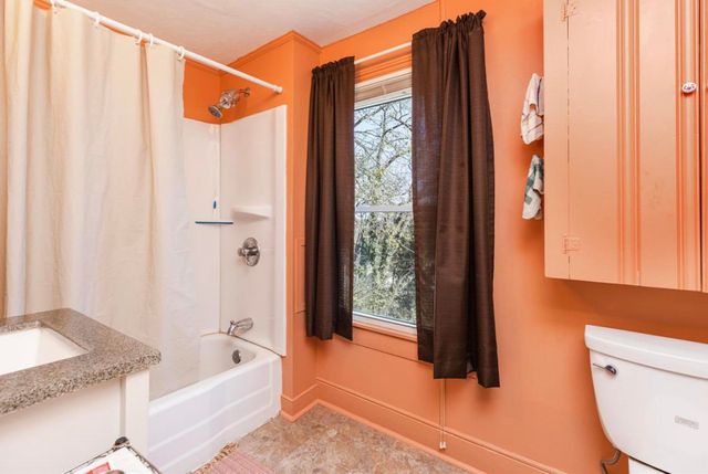 270 FILLMORE ST, Staunton, VA 24401