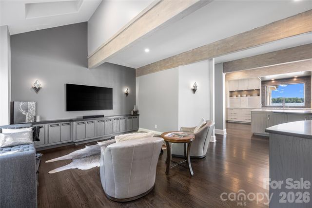 3386 Governors Island Drive, Denver, NC 28037