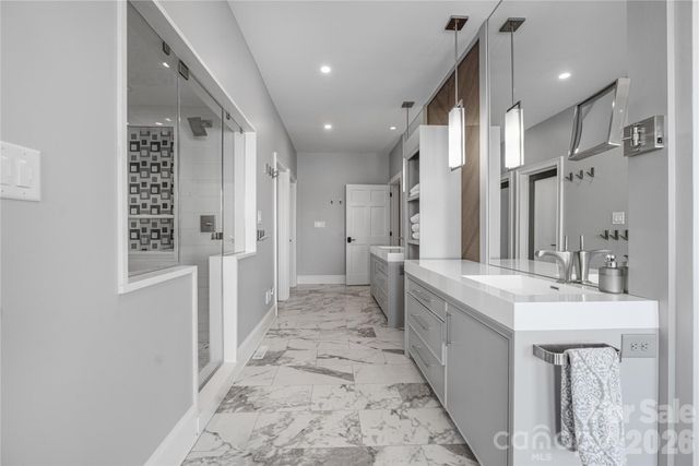 3386 Governors Island Drive, Denver, NC 28037