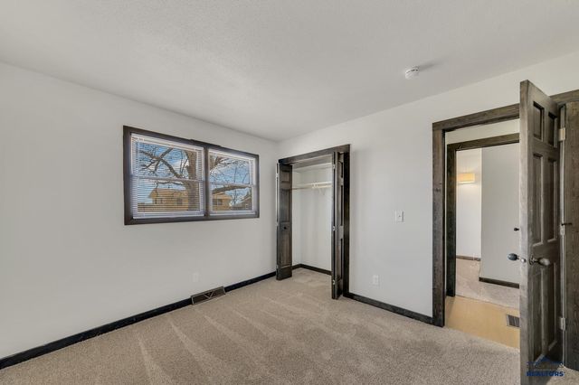 3421 MICHIGAN AVE, Rapid City, SD 57701