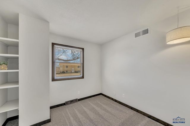 3421 MICHIGAN AVE, Rapid City, SD 57701