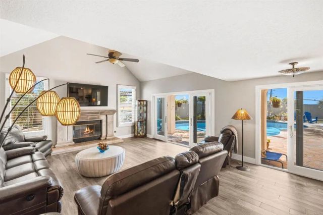 3684 Maria Ln, Carlsbad, CA 92008