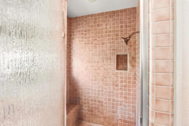 3684 Maria Ln, Carlsbad, CA 92008