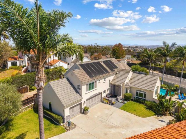 3684 Maria Ln, Carlsbad, CA 92008