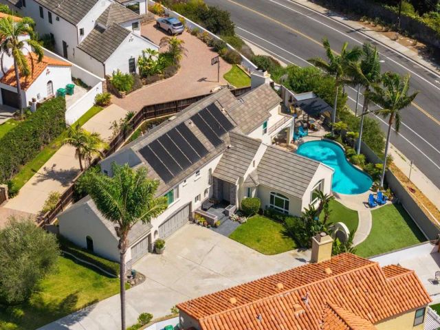 3684 Maria Ln, Carlsbad, CA 92008