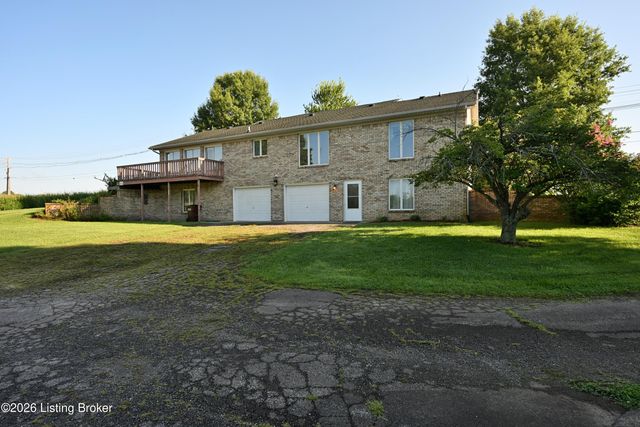 290 Hochstrasser Rd, Elk Creek, KY 40071