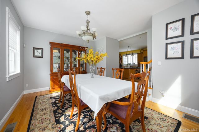 100 Huyler Drive, Hyde Park, NY 12538