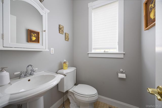 100 Huyler Drive, Hyde Park, NY 12538