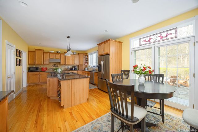 100 Huyler Drive, Hyde Park, NY 12538