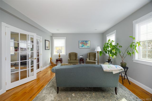 100 Huyler Drive, Hyde Park, NY 12538