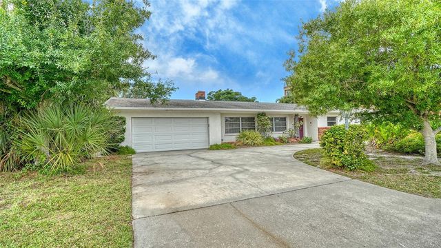 621 ALHAMBRA ROAD, Venice, FL 34285