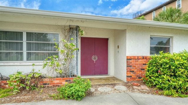 621 ALHAMBRA ROAD, Venice, FL 34285