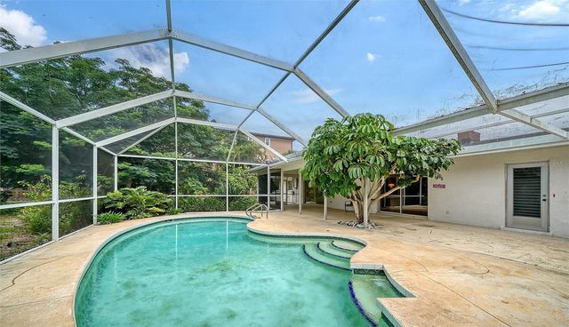 621 ALHAMBRA ROAD, Venice, FL 34285