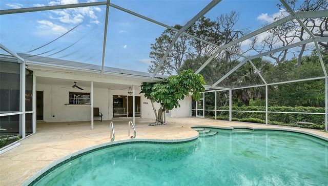 621 ALHAMBRA ROAD, Venice, FL 34285