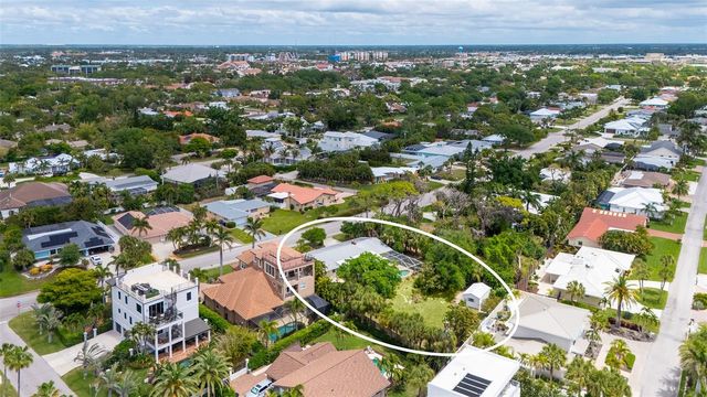 621 ALHAMBRA ROAD, Venice, FL 34285