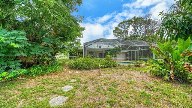 621 ALHAMBRA ROAD, Venice, FL 34285