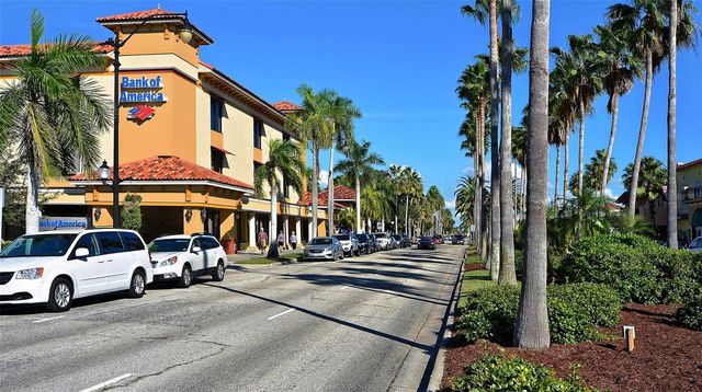 621 ALHAMBRA ROAD, Venice, FL 34285