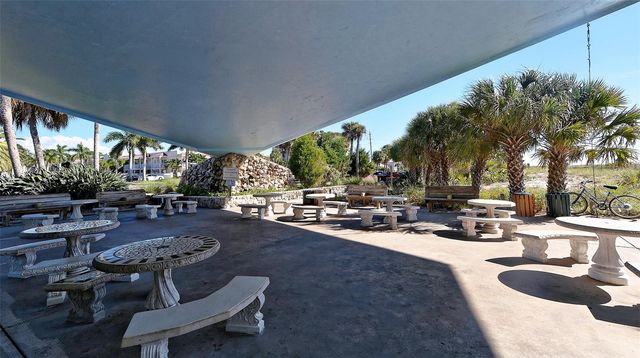 621 ALHAMBRA ROAD, Venice, FL 34285
