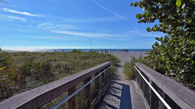 621 ALHAMBRA ROAD, Venice, FL 34285