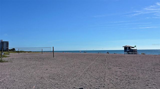 621 ALHAMBRA ROAD, Venice, FL 34285