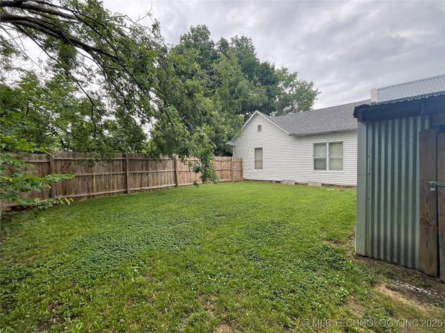 610 W Washington Avenue, Krebs, OK 74501