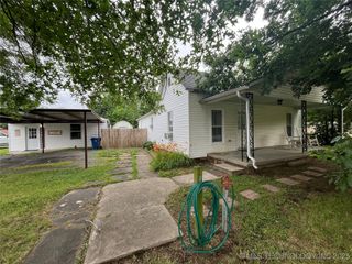 610 W Washington Avenue, Krebs, OK 74501