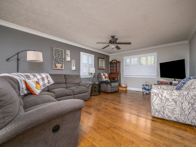 2647 KY-36, Owingsville, KY 40360