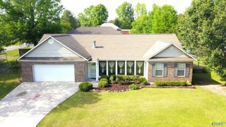 600 Mayfair Lane, Cullman, AL 35057