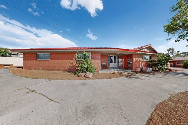 8316 Dellwood Road NE, Albuquerque, NM 87110
