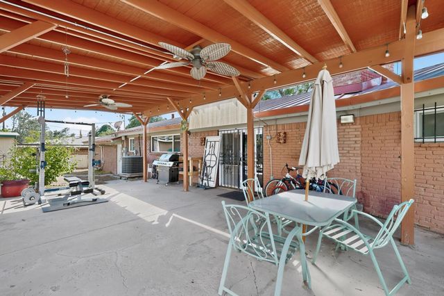 8316 Dellwood Road NE, Albuquerque, NM 87110