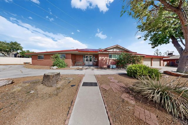 8316 Dellwood Road NE, Albuquerque, NM 87110