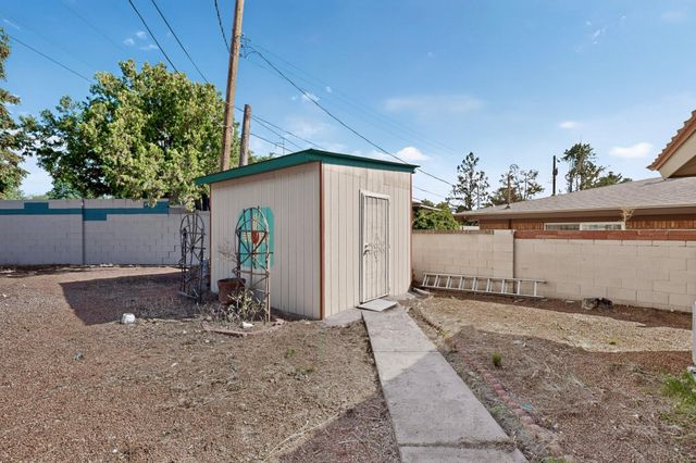 8316 Dellwood Road NE, Albuquerque, NM 87110