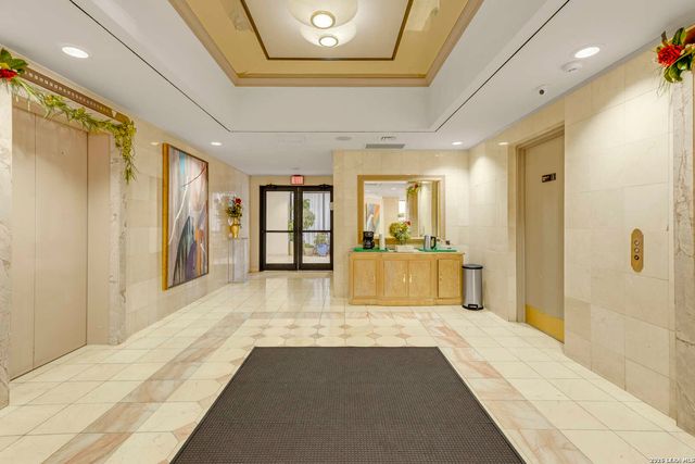 7701 Wurzbach Rd Apt 1605, San Antonio, TX 78229