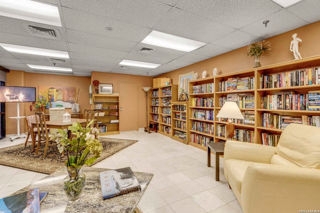 7701 Wurzbach Rd Apt 1605, San Antonio, TX 78229