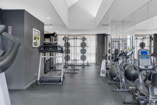 7701 Wurzbach Rd Apt 1605, San Antonio, TX 78229