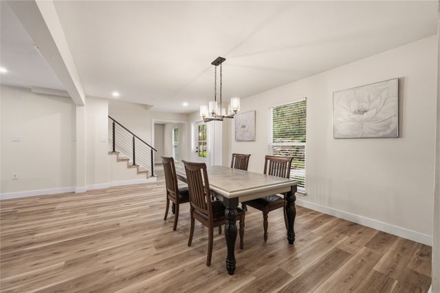 2127 Los Robles Street, Grapevine, TX 76051