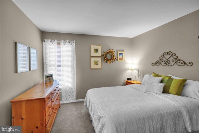 112 RUNNING CREEK DR, Reading, PA 19608