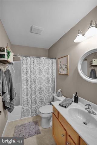 112 RUNNING CREEK DR, Reading, PA 19608