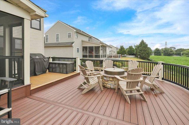 112 RUNNING CREEK DR, Reading, PA 19608