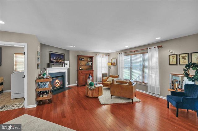 112 RUNNING CREEK DR, Reading, PA 19608