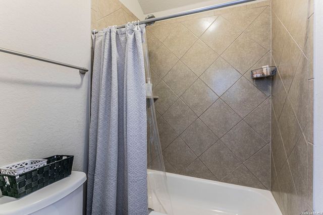 5047 Italica, San Antonio, TX 78253