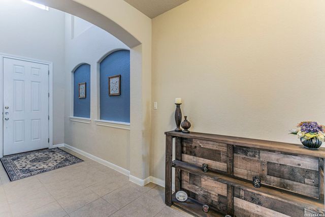 5047 Italica, San Antonio, TX 78253