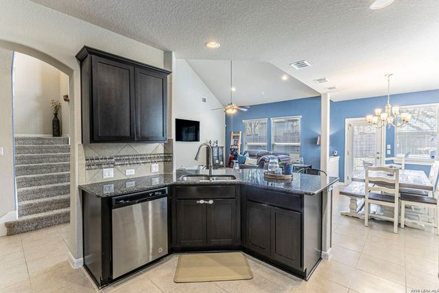 5047 Italica, San Antonio, TX 78253