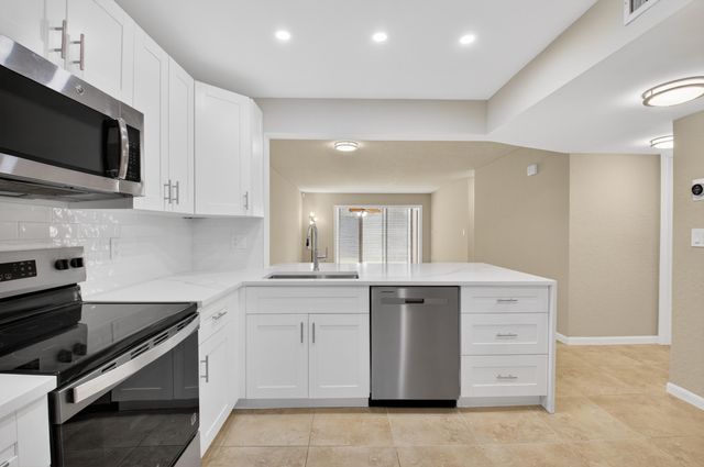 8299 Boca Glades Boulevard E, Boca Raton, FL 33434