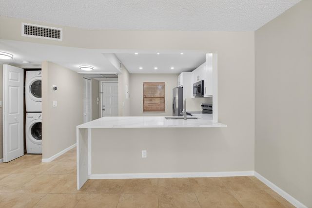 8299 Boca Glades Boulevard E, Boca Raton, FL 33434