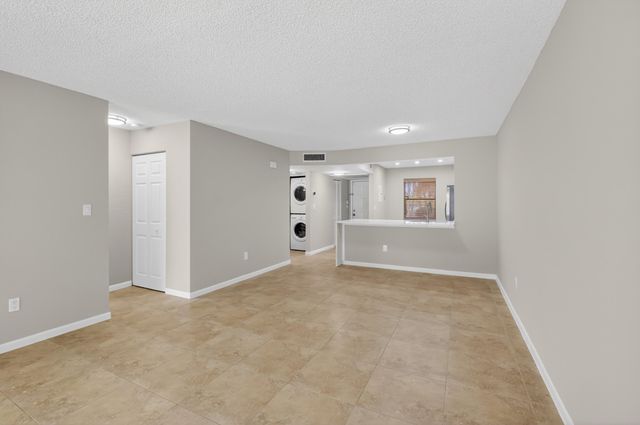 8299 Boca Glades Boulevard E, Boca Raton, FL 33434