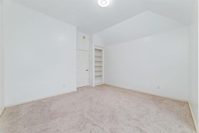 304 Lago Vista Street, Kemah, TX 77565