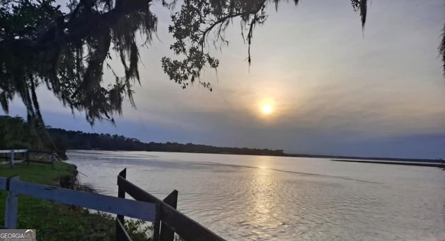 15 Marsh View Court, St. Marys, GA 31558